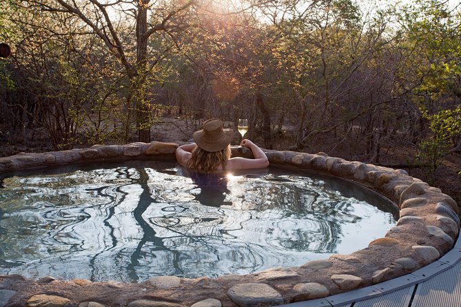 PRIVATE POOL